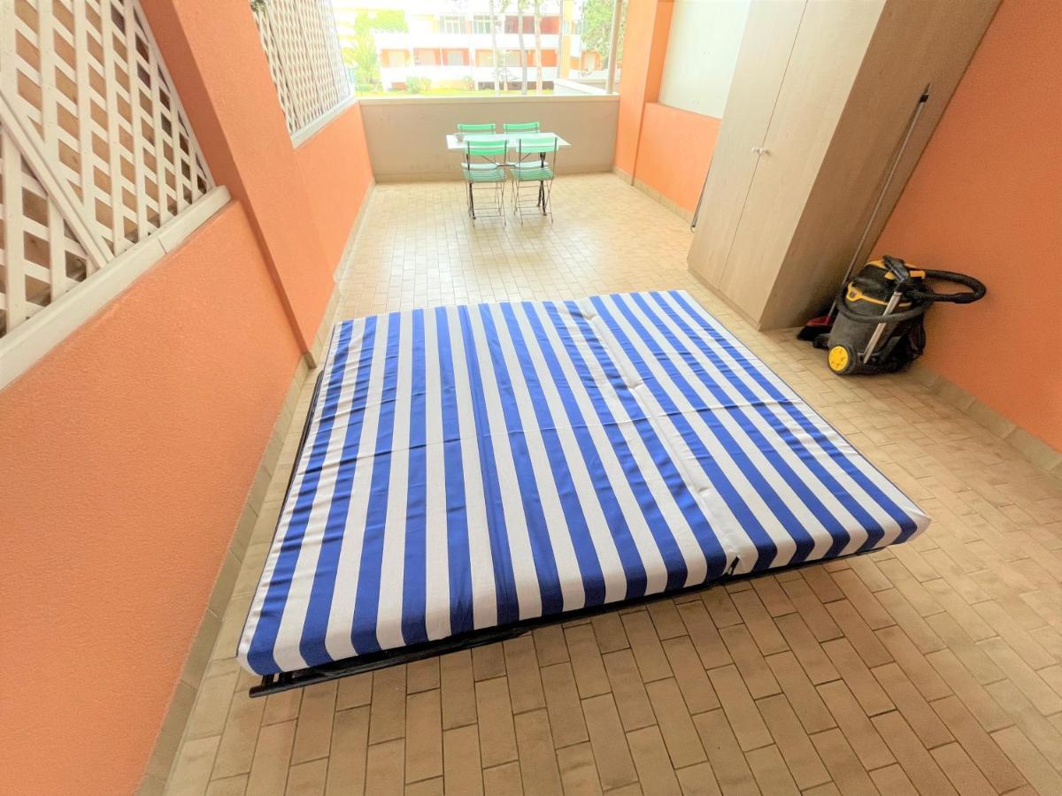Residence Solarium Bibione Bagian luar foto